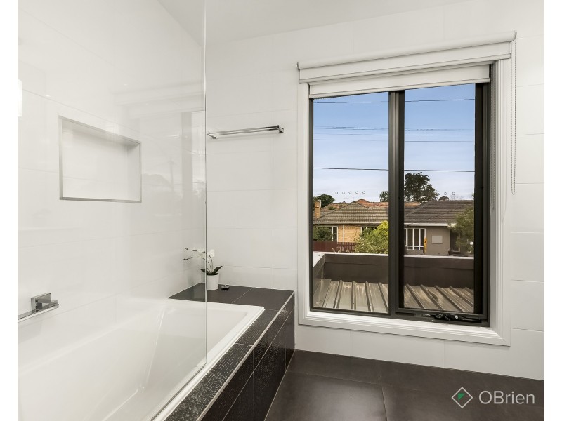 2B Picadilly Street, Oakleigh South VIC 3167