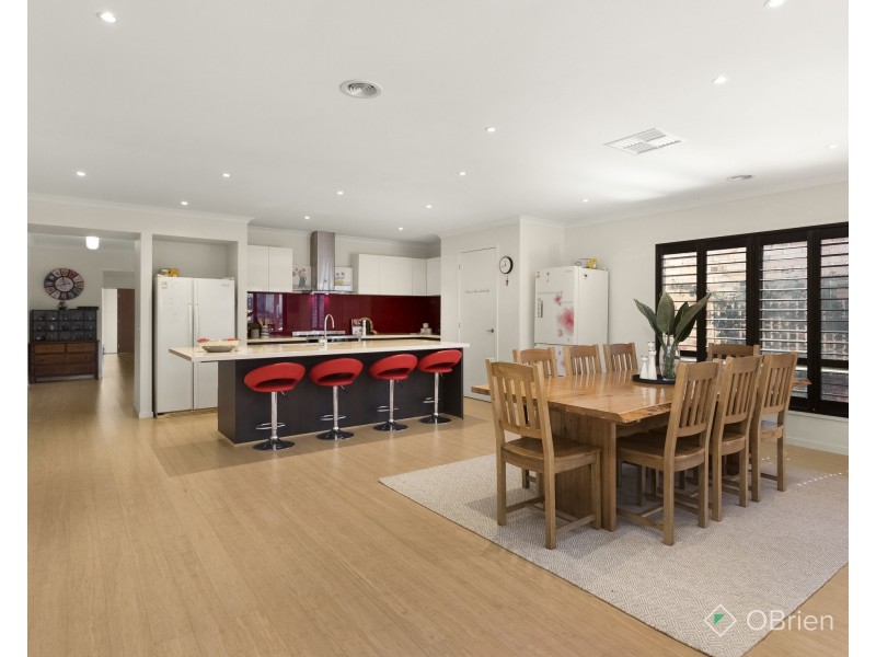 8 Cheel Street, Oakleigh East VIC 3166