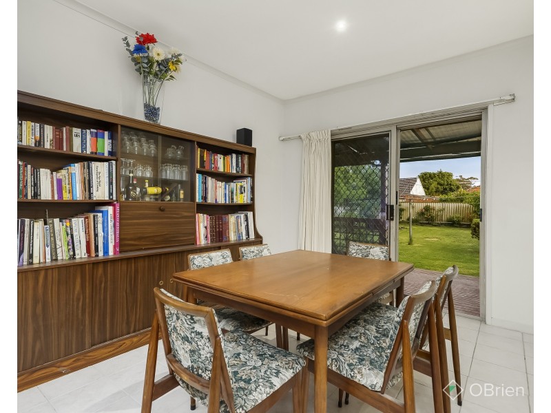28 Sumersett Avenue, Oakleigh South VIC 3167