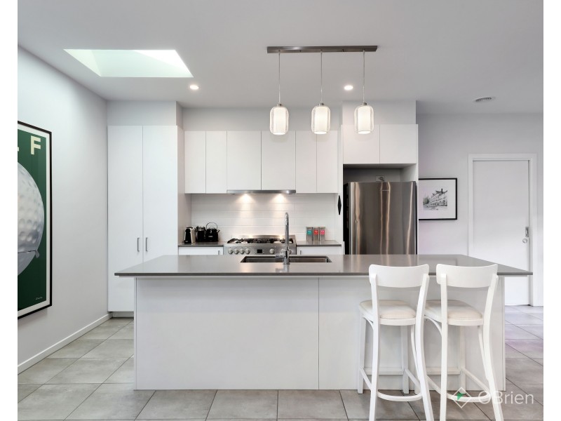 1/77 Burlington Street, Oakleigh VIC 3166