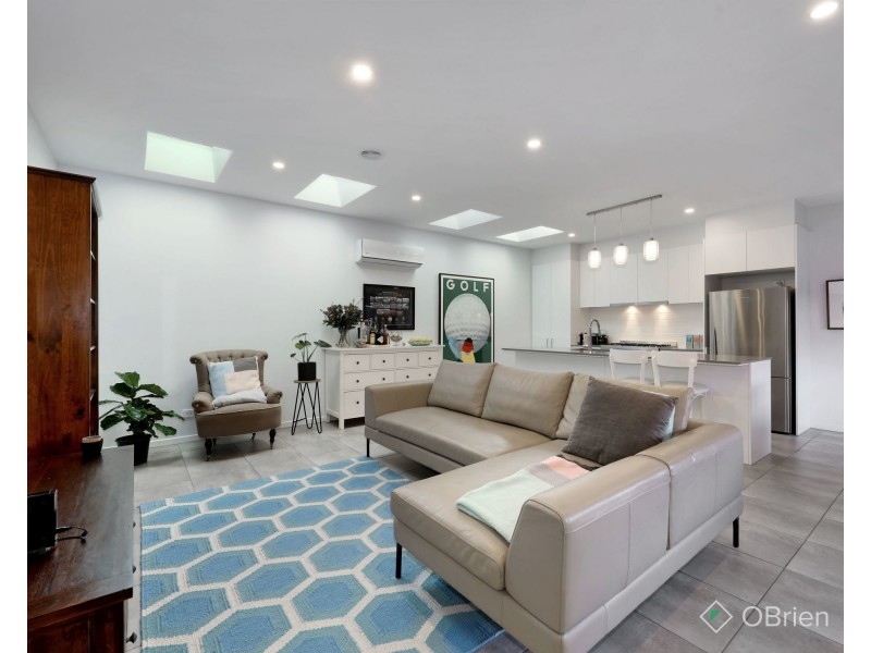 1/77 Burlington Street, Oakleigh VIC 3166