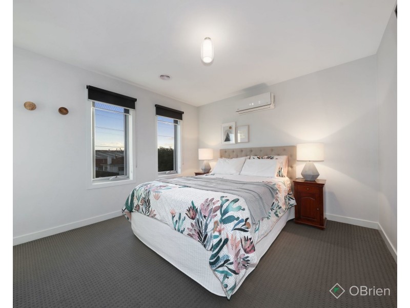 1/77 Burlington Street, Oakleigh VIC 3166