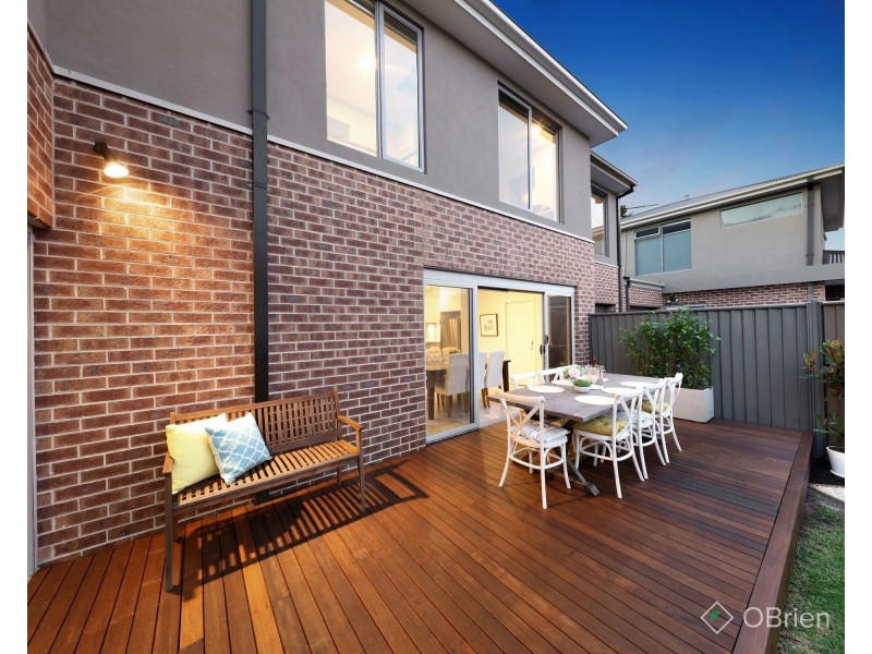 1/77 Burlington Street, Oakleigh VIC 3166
