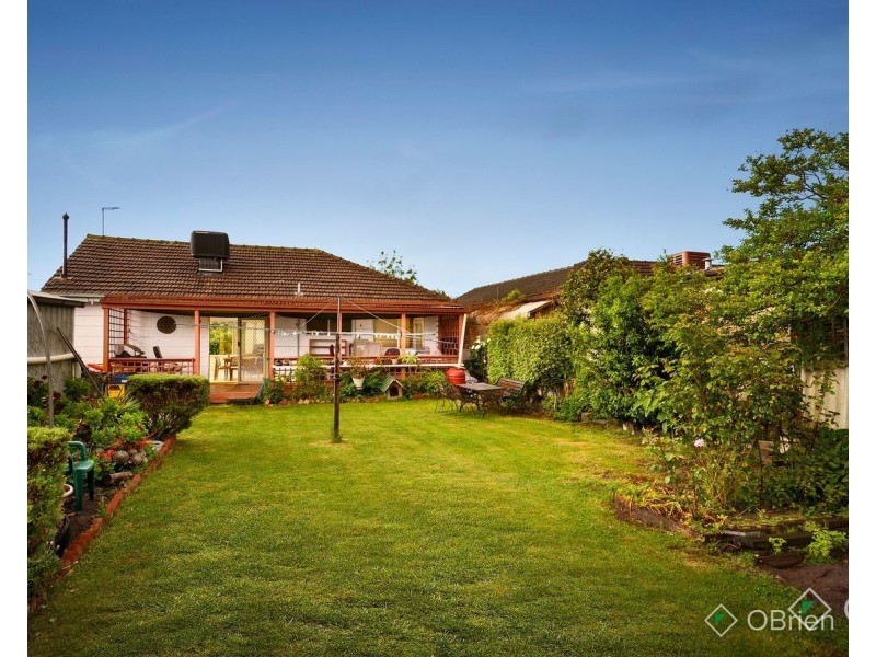 28 Sumersett Avenue, Oakleigh South VIC 3167