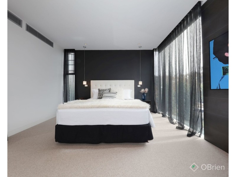 92 David Street, Hampton VIC 3188