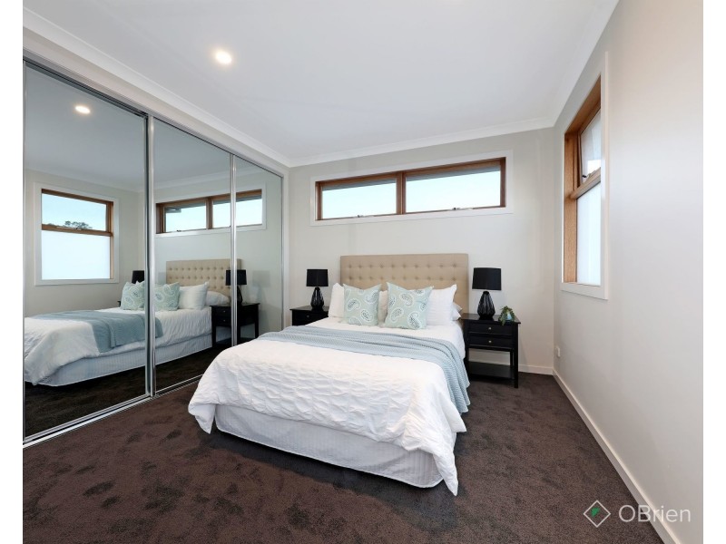 3/7 Claudel Street, Oakleigh East VIC 3166