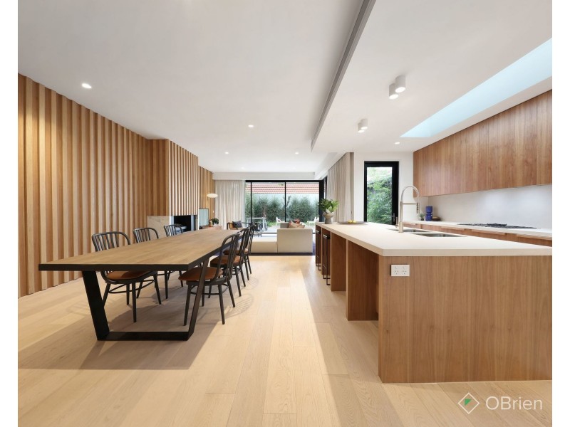 9B Fitzgibbon Crescent, Caulfield North VIC 3161