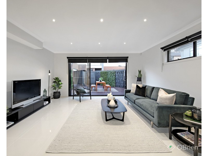 1/16 Nonna Street, Oakleigh East VIC 3166