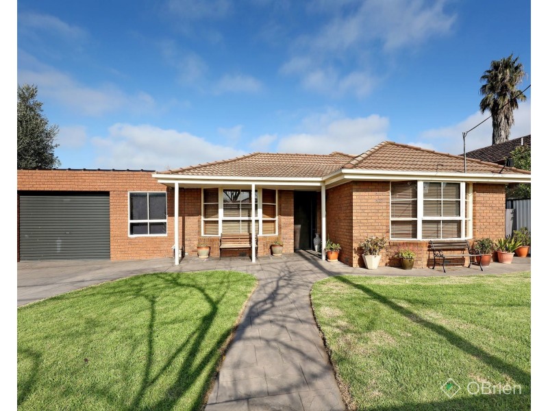 6 Tatiara Avenue, Clarinda VIC 3169