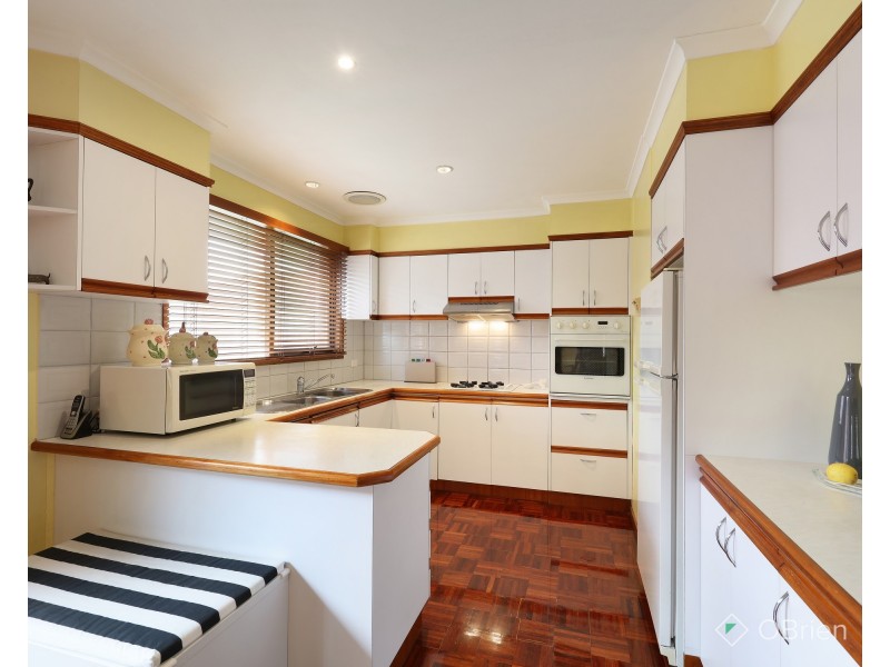 6 Tatiara Avenue, Clarinda VIC 3169