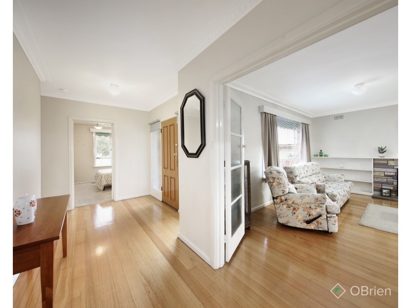 11 Carinya Road, Bentleigh East VIC 3165