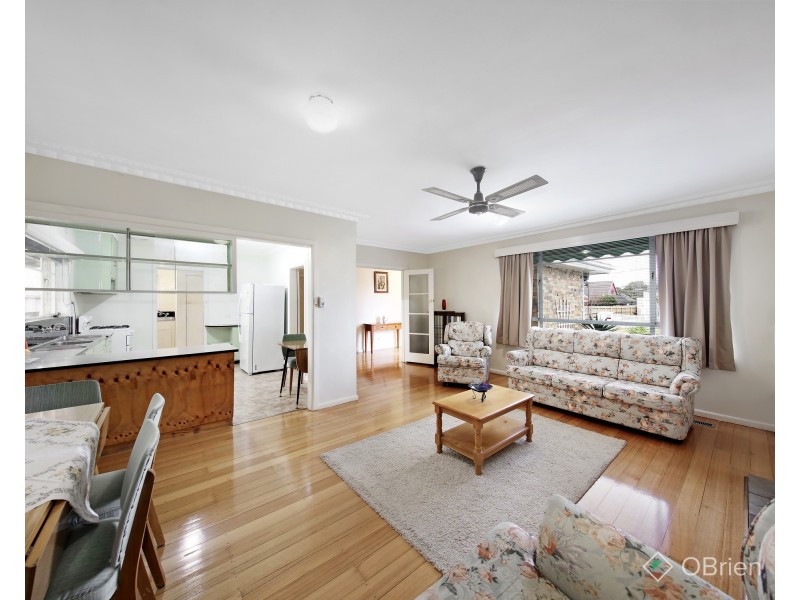 11 Carinya Road, Bentleigh East VIC 3165