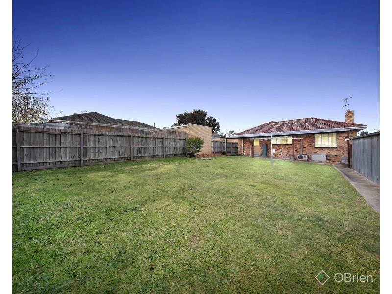 11 Carinya Road, Bentleigh East VIC 3165