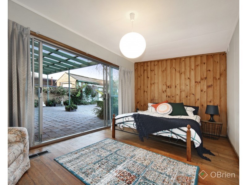 6 Acacia Avenue, Oakleigh South VIC 3167