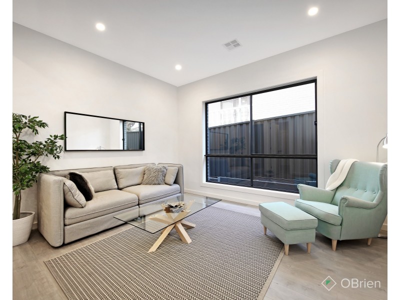 12 Lincoln Avenue, Oakleigh VIC 3166