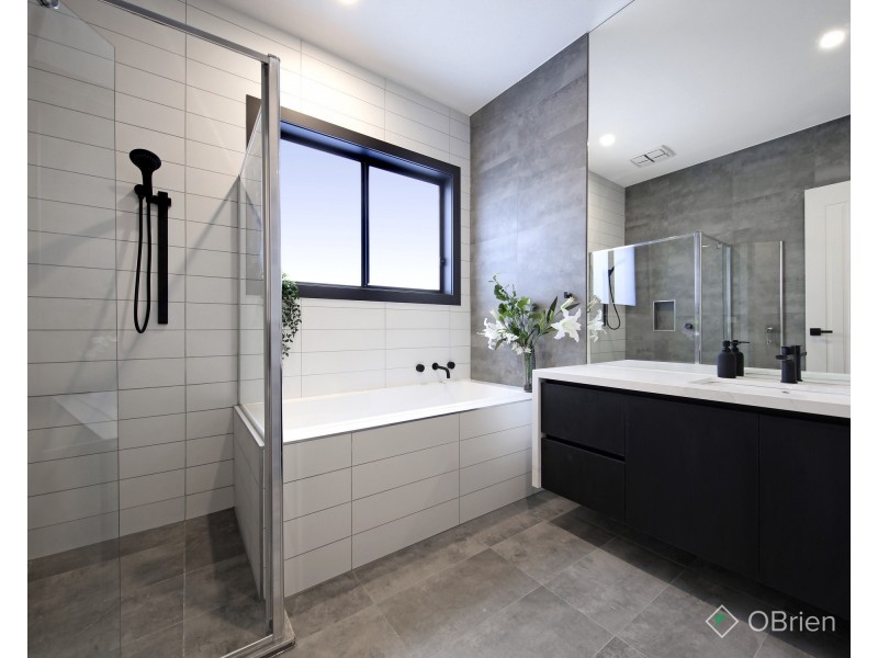 12 Lincoln Avenue, Oakleigh VIC 3166