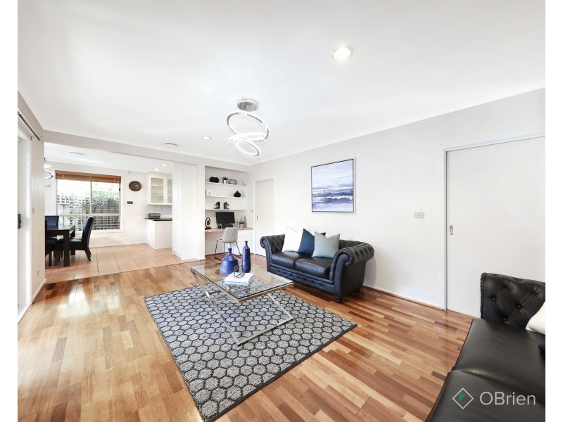 2/18a Canterbury Street, Hughesdale VIC 3166