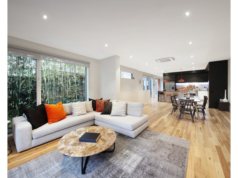 16 Arnold Road, Brighton East VIC 3187