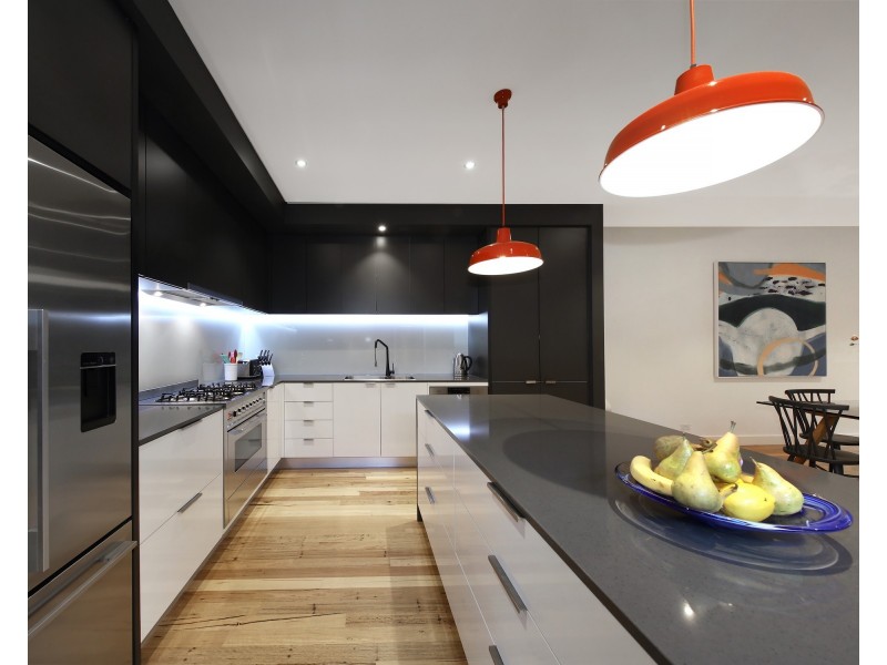 16 Arnold Road, Brighton East VIC 3187