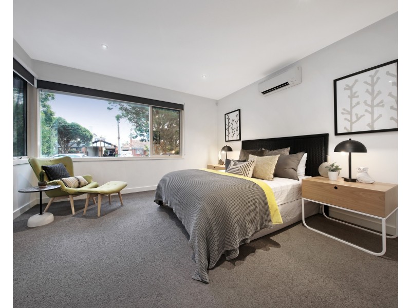 16 Arnold Road, Brighton East VIC 3187