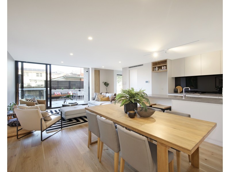 11/30-32 Prince Edward Avenue, Mckinnon VIC 3204