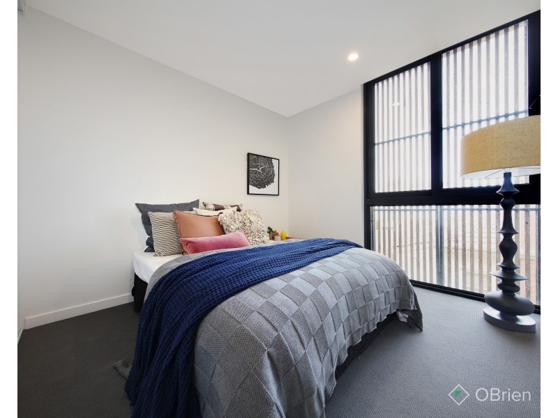 11/30-32 Prince Edward Avenue, Mckinnon VIC 3204