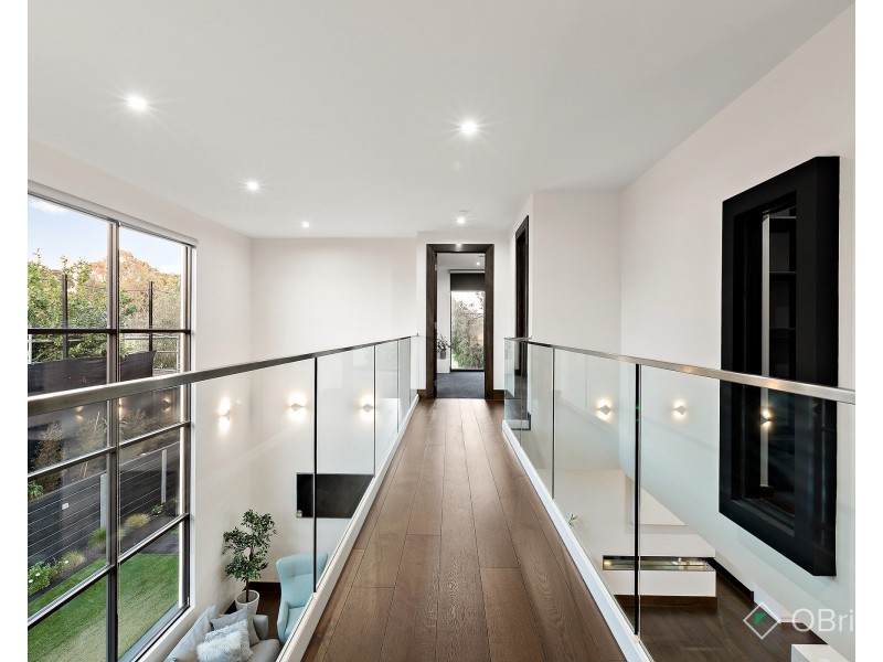 22 Silver Ash Avenue, Ashwood VIC 3147