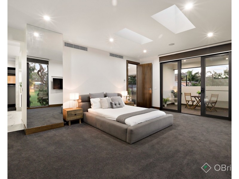 22 Silver Ash Avenue, Ashwood VIC 3147