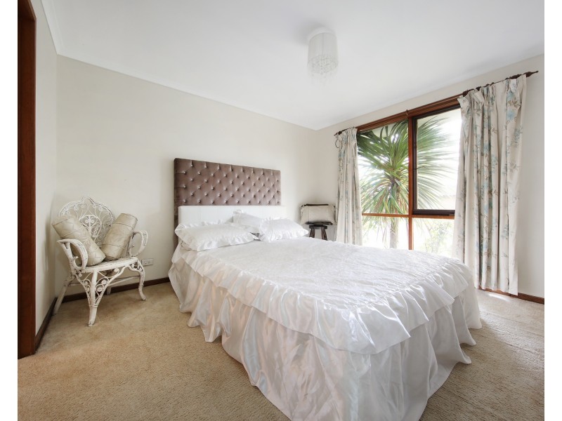 50 Springfield Crescent, Hampton Park VIC 3976