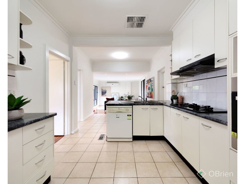 15 Murrong Avenue, Bentleigh East VIC 3165