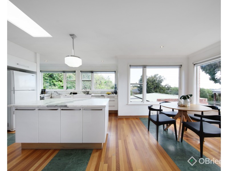 28 Fairview Road, Mount Waverley VIC 3149