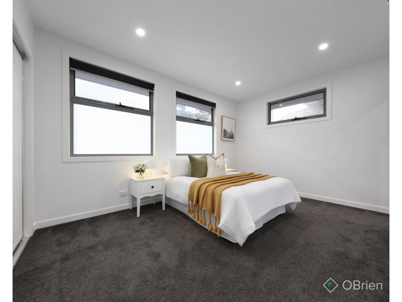 2/17 Atkinson Street, Chadstone VIC 3148