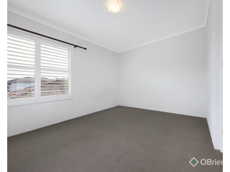 5/7 Burns Avenue, Clayton South VIC 3169