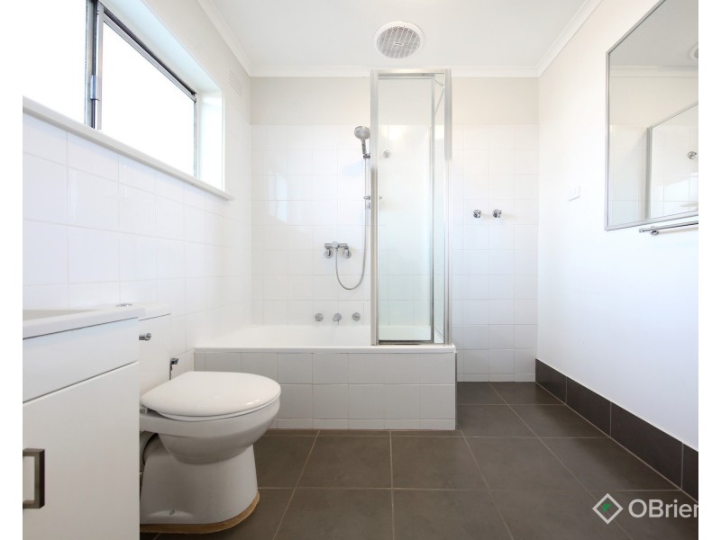 5/7 Burns Avenue, Clayton South VIC 3169