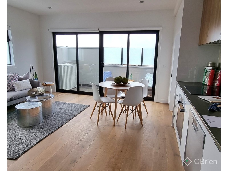 102/2 Malane Street, Bentleigh East VIC 3165