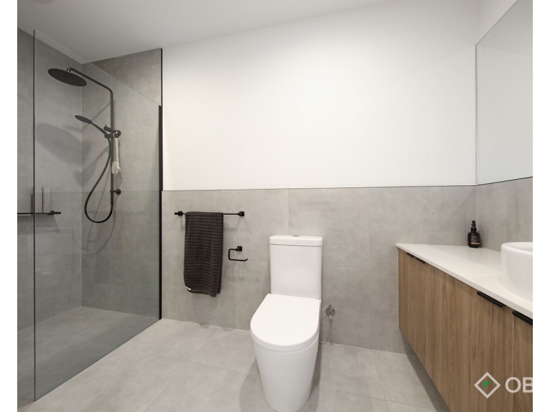 102/2 Malane Street, Bentleigh East VIC 3165