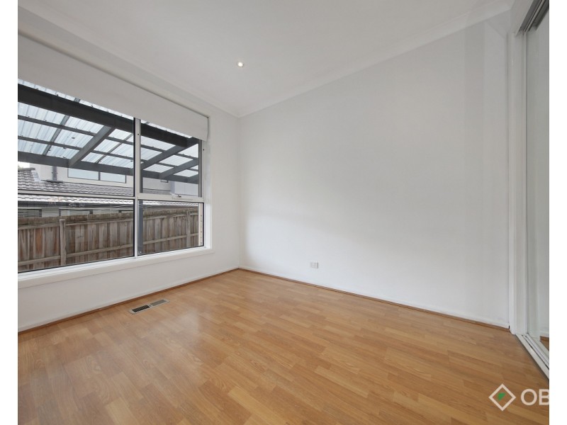 14 Hillcrest Avenue, Chadstone VIC 3148