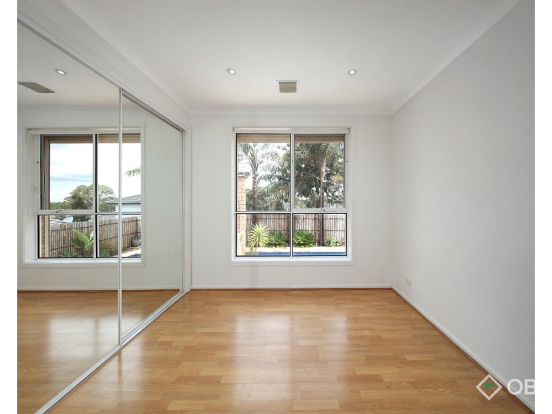 14 Hillcrest Avenue, Chadstone VIC 3148