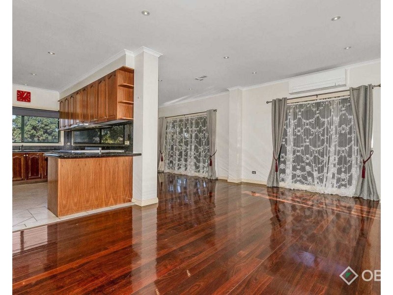 7 Kinrade Street, Hughesdale VIC 3166