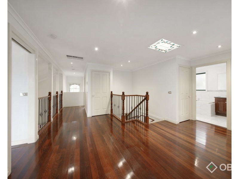 7 Kinrade Street, Hughesdale VIC 3166