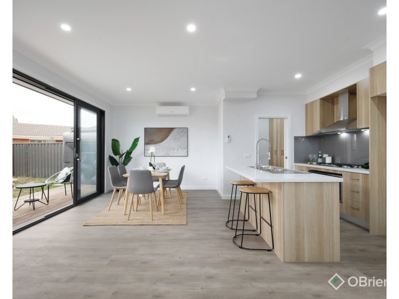 1/73 Hunt Crescent, Clarinda VIC 3169