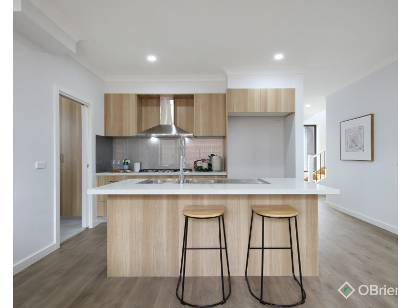 1/73 Hunt Crescent, Clarinda VIC 3169