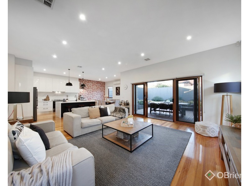 4 William Street, Oakleigh VIC 3166