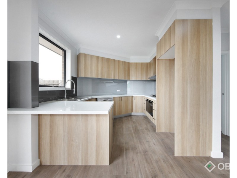 3/73 Hunt Crescent, Clarinda VIC 3169