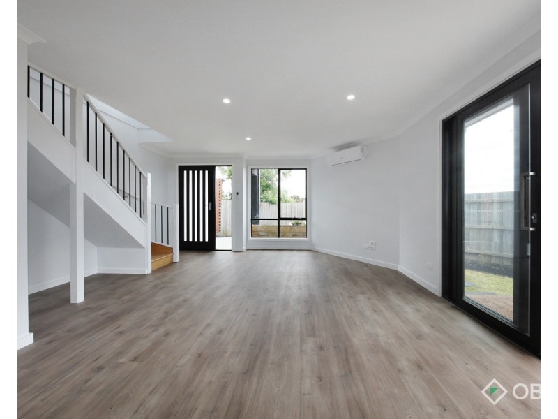 3/73 Hunt Crescent, Clarinda VIC 3169