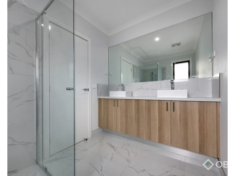 3/73 Hunt Crescent, Clarinda VIC 3169