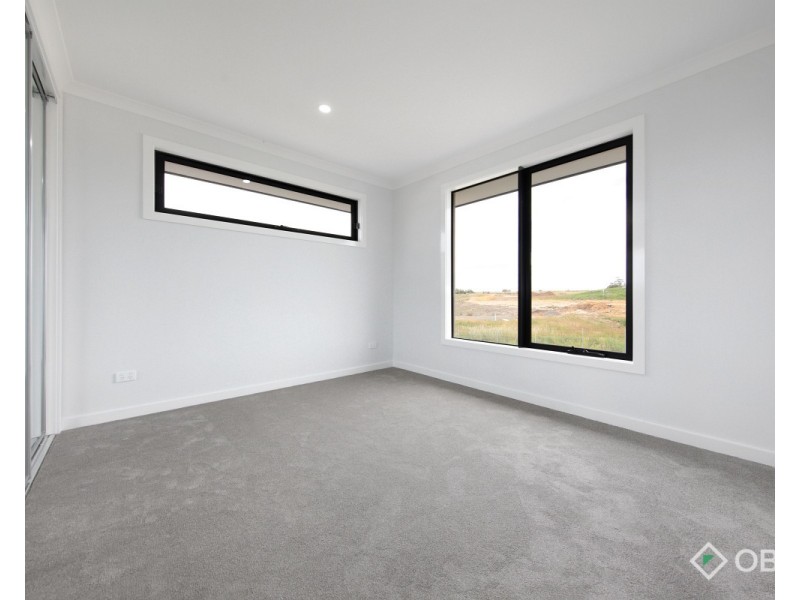 3/73 Hunt Crescent, Clarinda VIC 3169