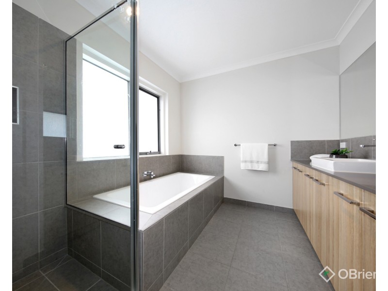 11 Nonna Street, Oakleigh East VIC 3166