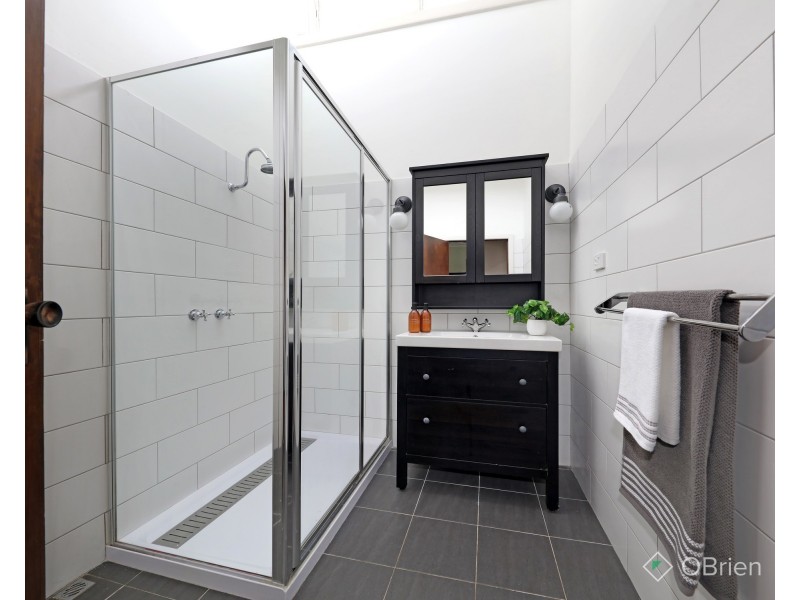 13 Sumersett Avenue, Oakleigh South VIC 3167