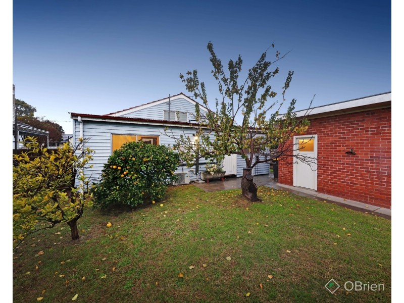 13 Sumersett Avenue, Oakleigh South VIC 3167